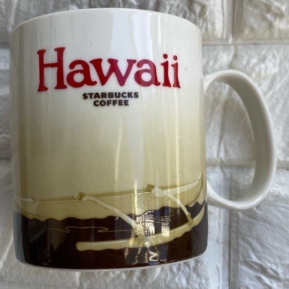 STARBUCKS 2011 collection Hawaii Coffee Mug 16 oz